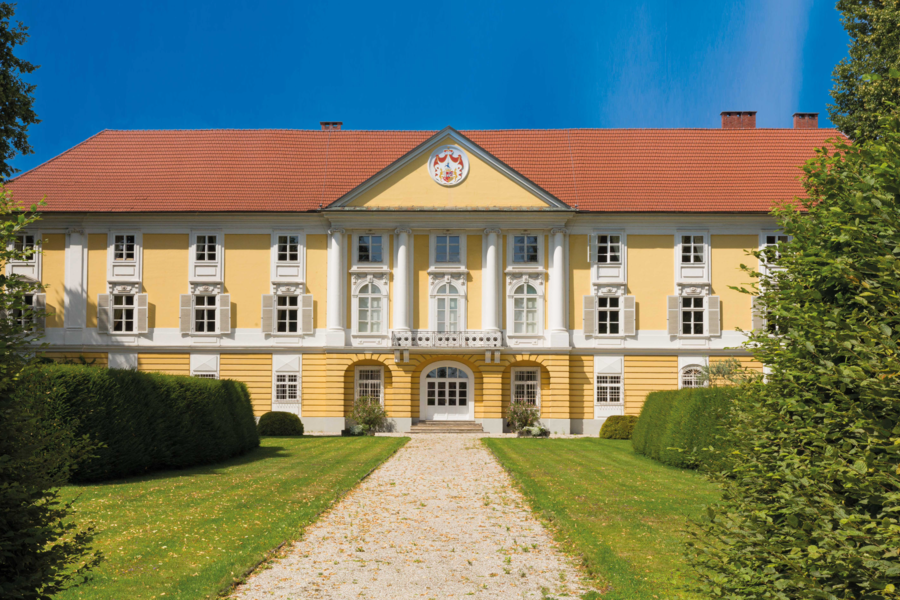 Eine der Locations für die Gartenlust, Schloss Starhemberg in Oberösterreich.