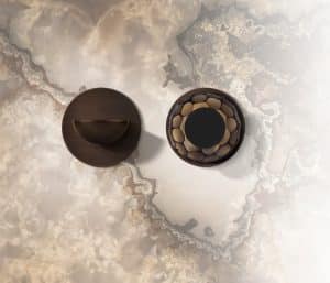 GESSI präsentiert in der neuen Kollektion Perle auch wandmontierte Armaturen.