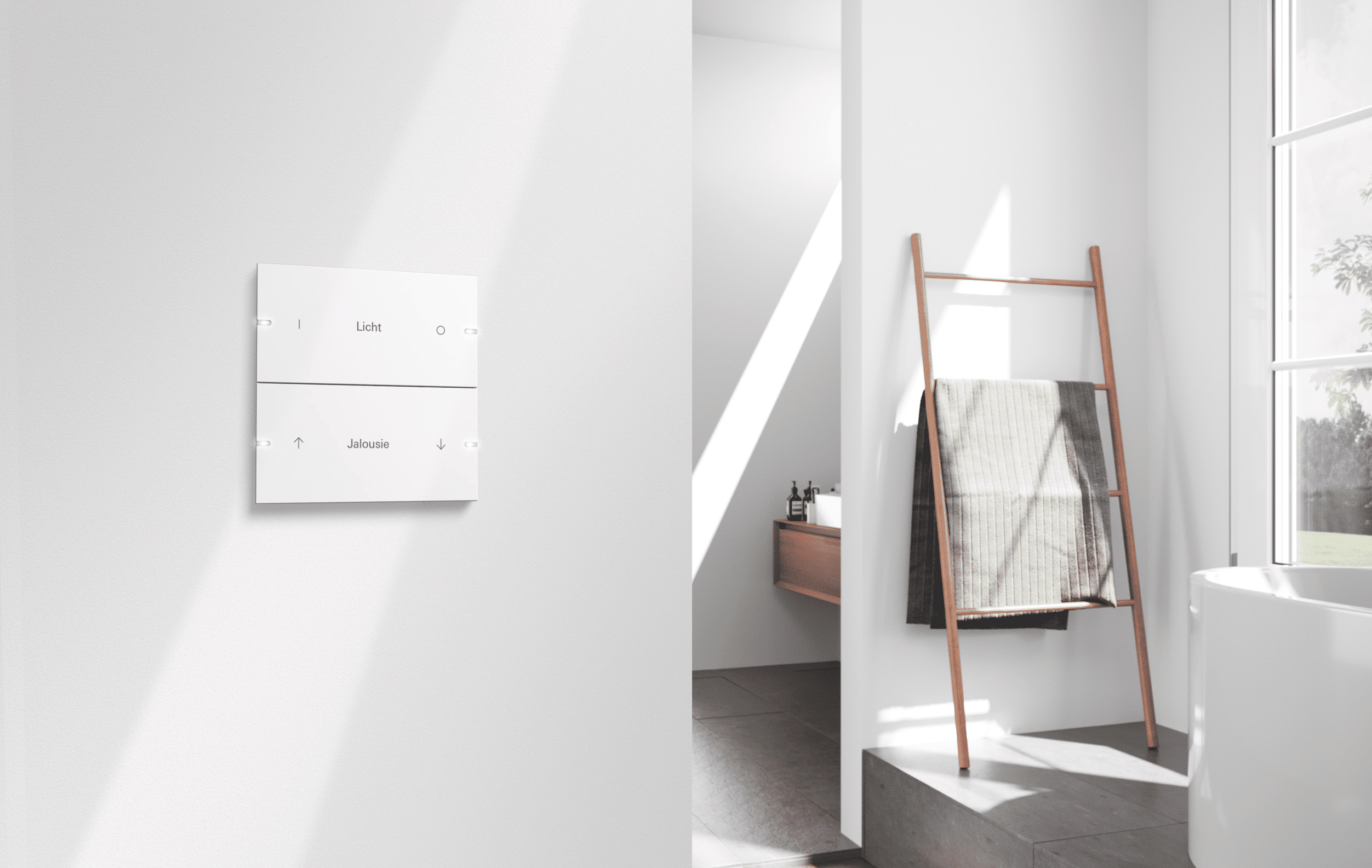 Gira präsentiert einen Smart-Home Tastensensor in elegantem Weiß.