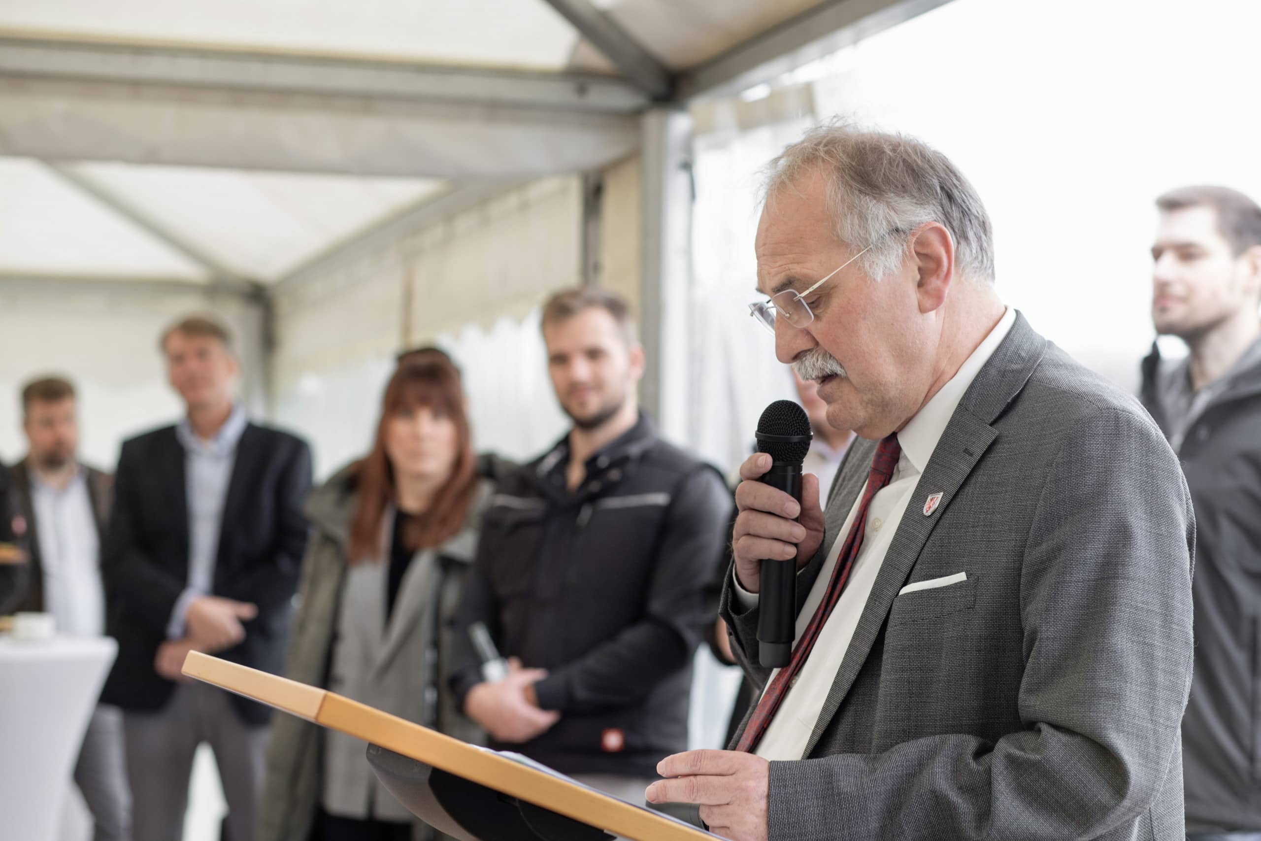 Freut sich über den Startschuss für den Bau des Gira Solarparks: Johannes Mans, Bürgermeister von Radevormwald.