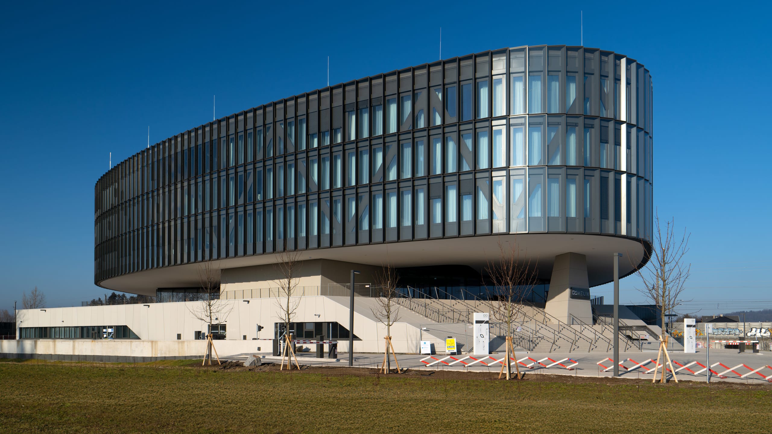 Das Gira Experience Center hat seinen Sitz in der 2024 fertiggestellten „Helix" in Salzburg.
