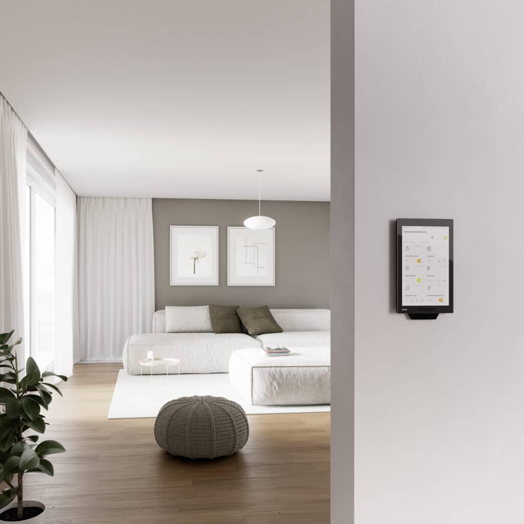 Der Gira G1 der zweiten Generation ist das neue High-End-Modell für das Smart Home-System Gira One, den Server Gira X1 und den Gira HomeServer. Er punktet mit mehr Performance, einem großen 7-Zoll-Display und einer optimierten Anbindung an den Gira HomeServer.