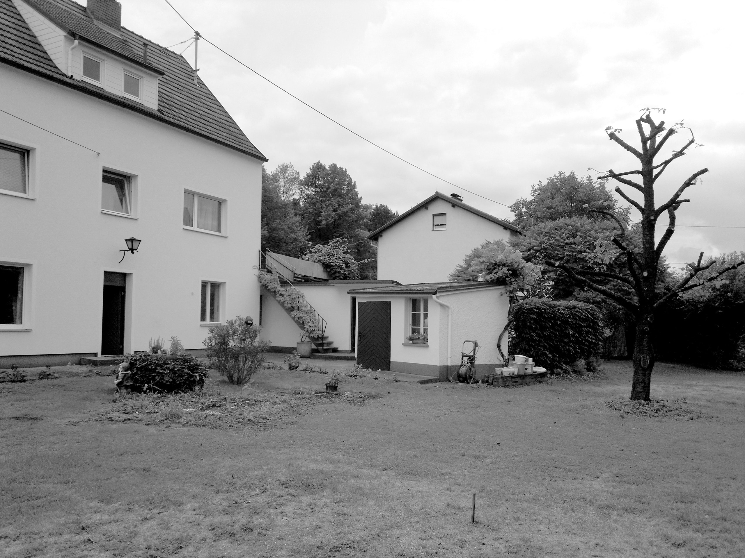 Traditionelle Bauweise und moderne Gestaltungselemente gehen bei Sanierungen mit Internorm-Produkten eine gelungene Verbindung ein.