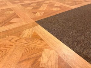 Detailansicht des Designbodens im LICO Showroom in Barcelona.