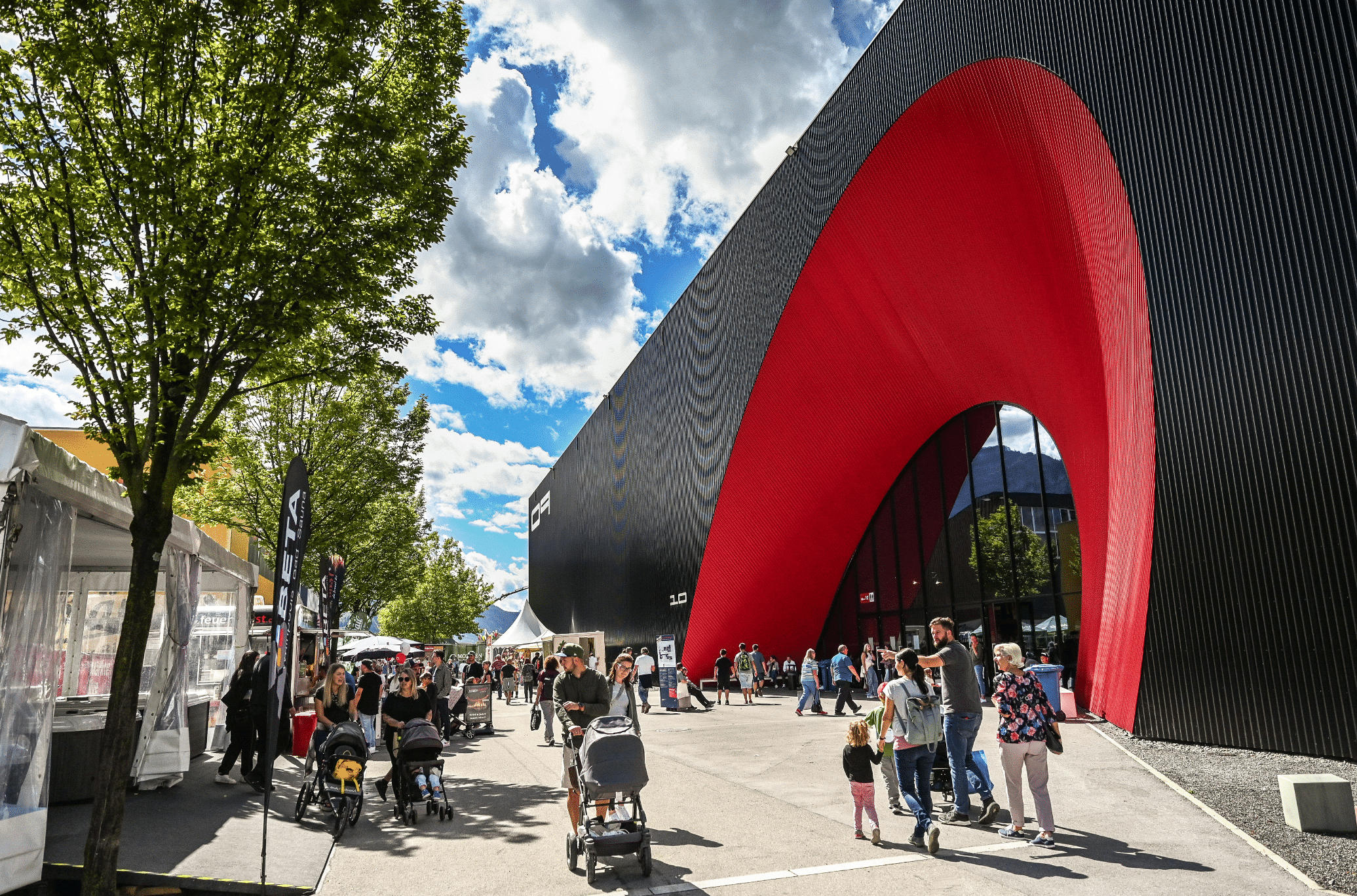 Der Einganz zur Messehalle der Herbstmesse in Dornbirn.