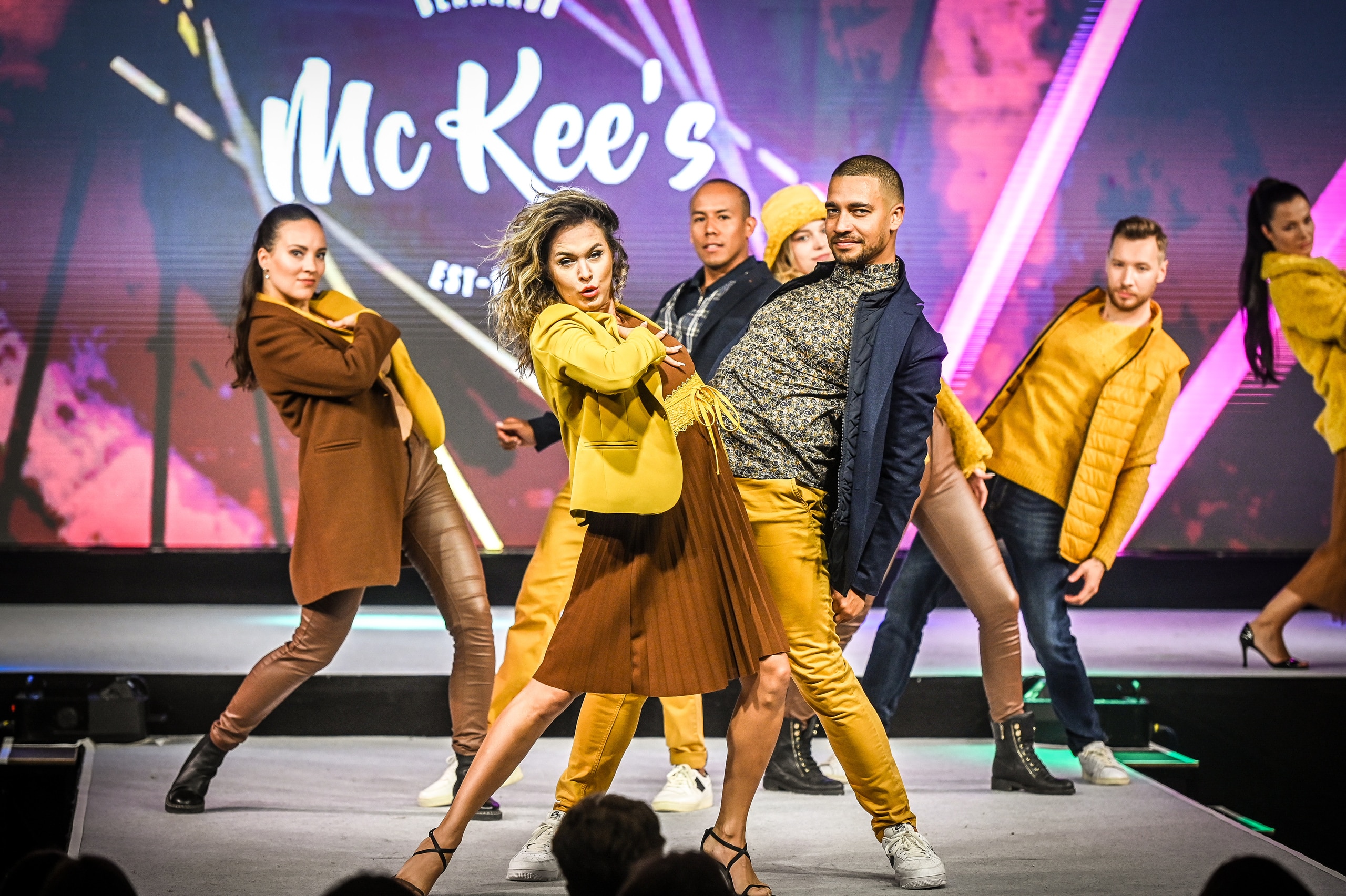 Auch die Messeklassiker, wie die Modeschau oder die Burgenländer Winzer sind Teil des abwechslungsreichen Rahmenprogramms der Herbstmesse Dornbirn.