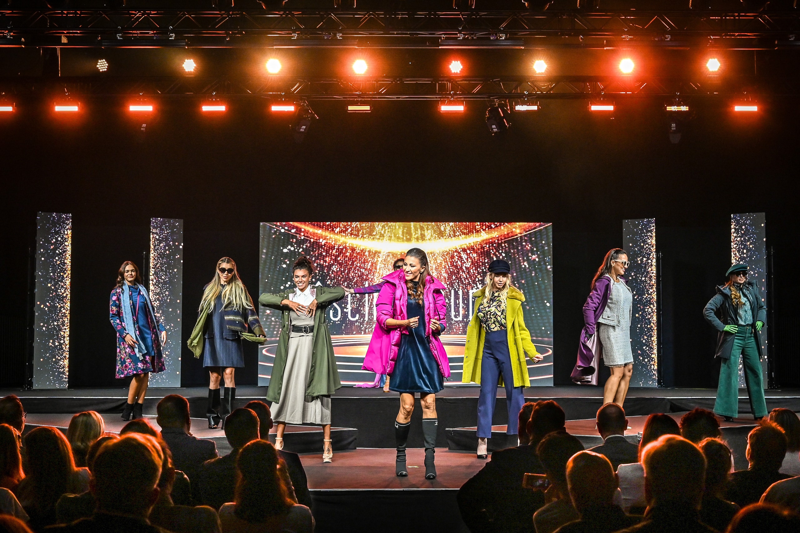 Die jährliche Modeschau der Herbstmesse Dornbirn ist wie immer ein glitzerndes Highlight.