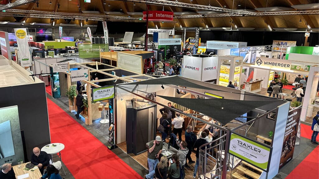 Ausstellerstände auf der "Mühlviertler Baumesse" in Freistadt.