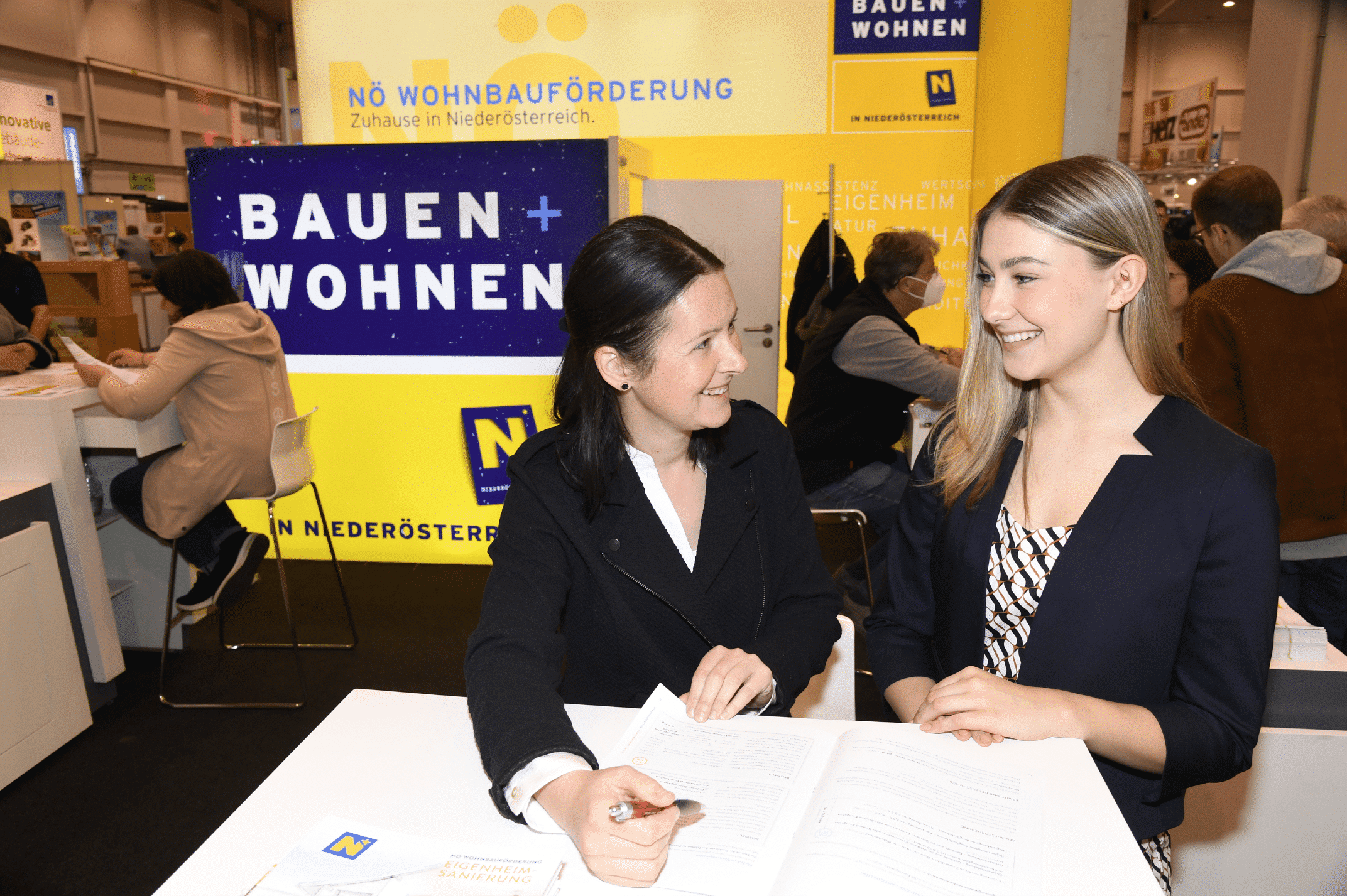 Bei der Messe HausBau+EnergieSparen Tulln nimmt man sich Zeit für Ihre Anliegen und Fragen.