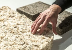 Die Messe ARCHITECT@WORK Wien 2026 zeigt Materialmuster.