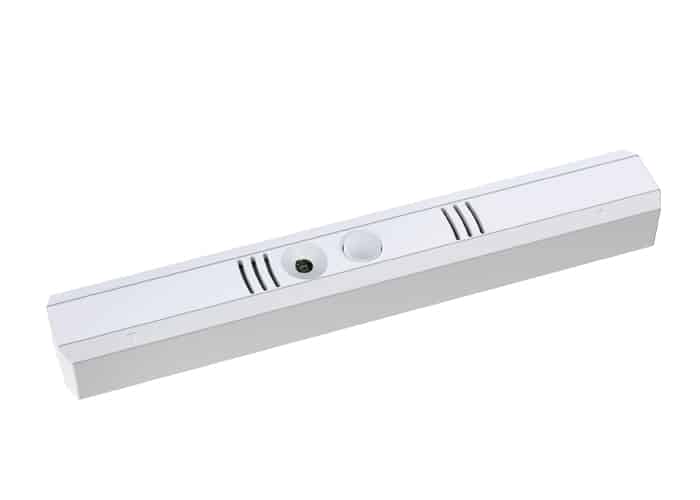 Thermokon zeigt einen Bewegungssensor und Helligkeitssensor, das beim Referenzprojekt Straßenbahndepot der RATP Angers zu Anwendung kam.