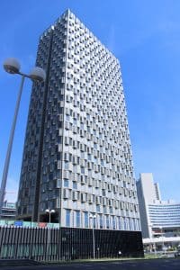 TIGER Coatings zeigt den DC Tower 3 in der Wiener Donau City.
