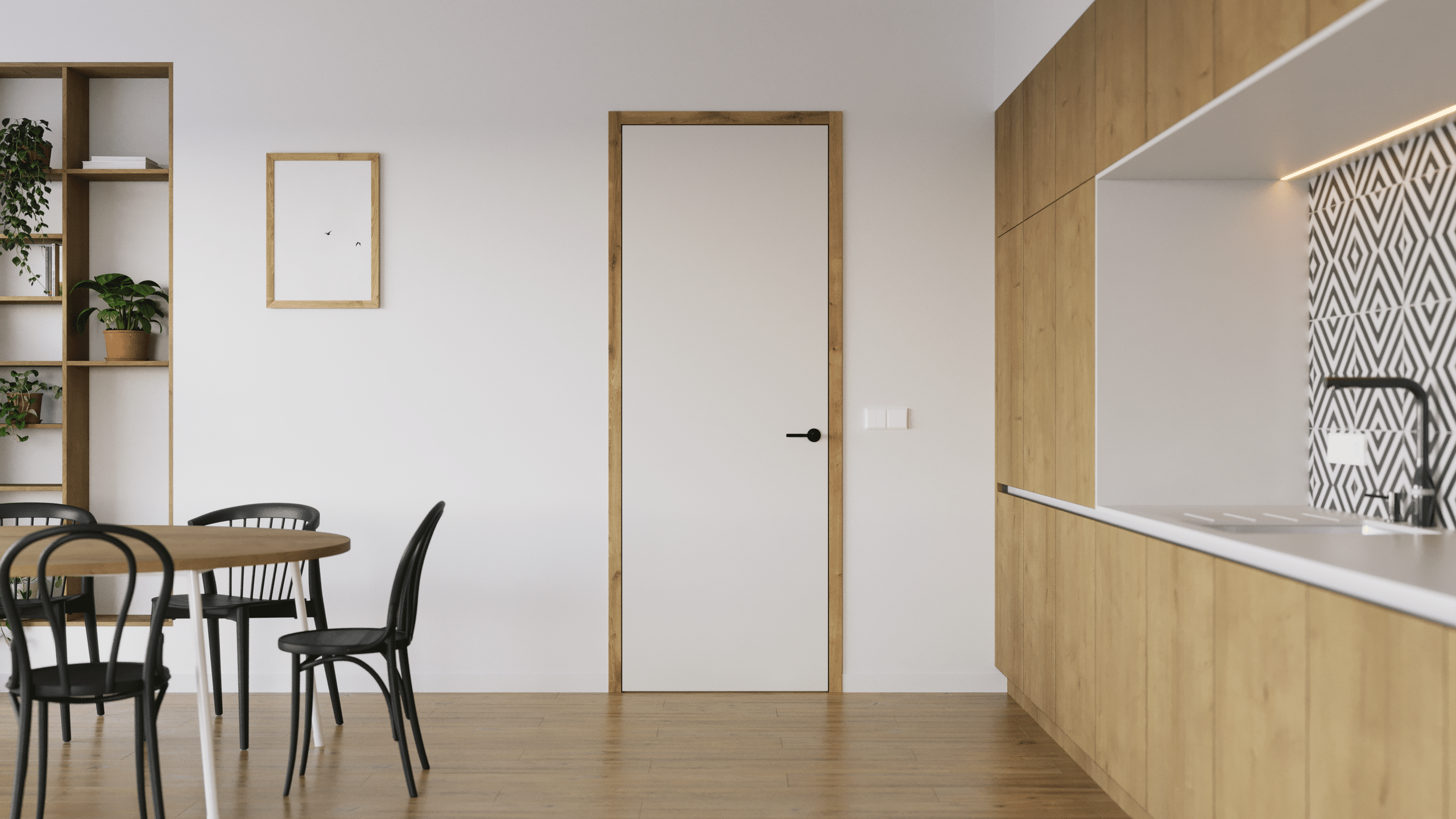 Große Wohnküche mit eingekofferter Küchenzeile mit grifflosen Holzfronten, einem Esstisch mit vier Stühlen aus Holz im Retro-Look und einer weissen Innenraumtür in Überlänge mit einer Zarge in Eiche und einer schwarzen Klinke von WIENTÜR91.